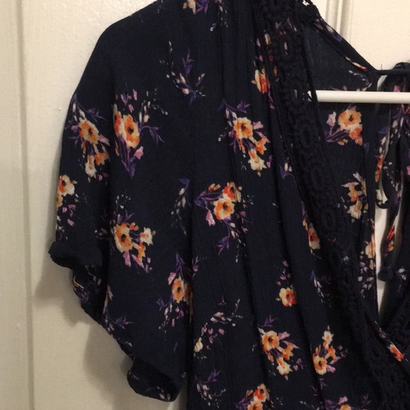 Romper - Picture 2 of 3